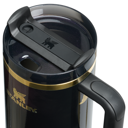 Double-Wall Vacuum The Wicked for Good Quencher H2.0 Flowstate Tumbler D245R - Premium Stainless Steel Straw Cup for All-Day Hydration Detail