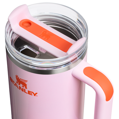 Large Capacity The Quencher H2.0 Flowstate Tumbler D050X - Double-Wall Vacuum Insulated Travel Tumbler with Straw Detail