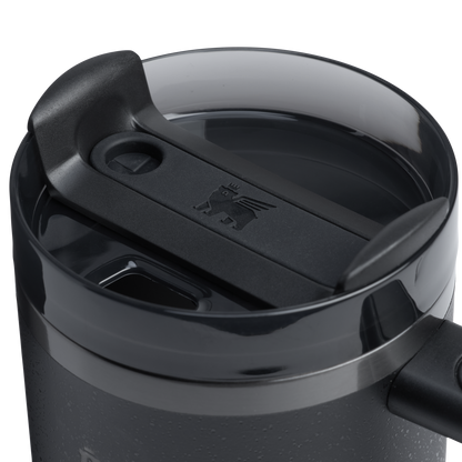 Double-Wall Vacuum The Quencher H2.0 Flowstate Tumbler  | Stanley Create D332L - Double-Wall Vacuum Insulated Travel Tumbler with Straw Detail